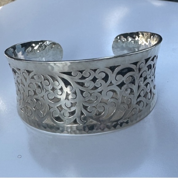 Lois Hill Silver 1033 Conclave Scroll Graduated Cuff Bracelet - Picture 2 of 5